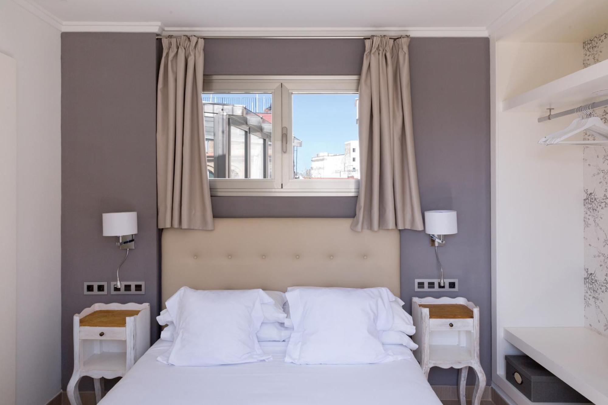 Welldone Cathedral Suites Севилья Номер фото