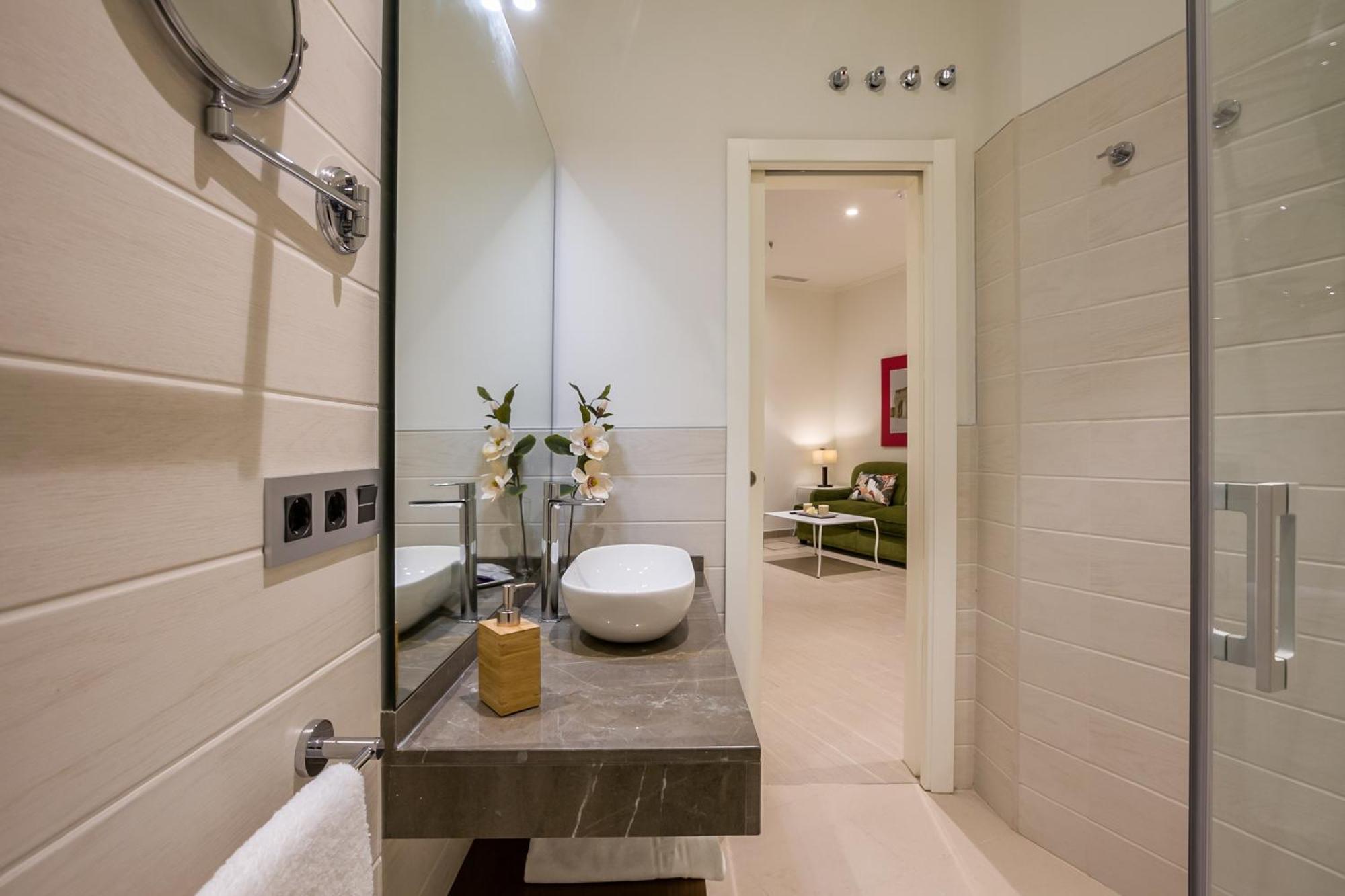 Welldone Cathedral Suites Севилья Номер фото